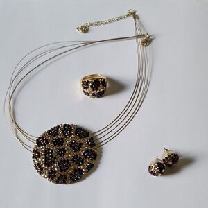 Vintage leopard print jewelry set